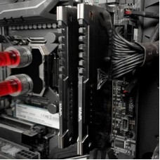 Модуль пам'яті для комп'ютера DDR4 16 GB (2x8GB) 3600 MHz Viper Steel Patriot (PVS416G360C7K) - Фото