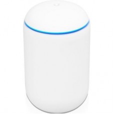 Точка доступа Wi-Fi Ubiquiti UDM