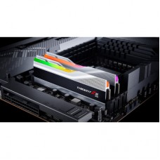 Модуль пам'яті для комп'ютера DDR5 32 GB (2x16GB) 6000 MHz Trident Z5 RGB Silver G.Skill Модуль пам'яті для комп'ютера DDR5 32 GB (2x16GB) 6000 MHz Trident Z5 RGB Silver G.Skill - Фото