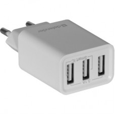 Зарядний пристрій Defender UPA-31 white, 3xUSB, 5V / 3.1 A (83587) - Фото