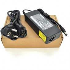 Блок питания к ноутбуку Merlion TOSHIBA 75W 15V 5A, 6.3*3.0 (26325 / LTO75/15-6,36*3,0) Блок питания к ноутбуку Merlion TOSHIBA 75W 15V 5A, 6.3*3.0 (26325 / LTO75/15-6,36*3,0)