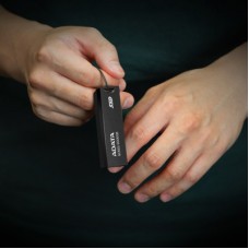 Накопичувач SSD USB 3.2 1 TB SD610 ADATA (SC610-1000G-CBK/RD) - Фото