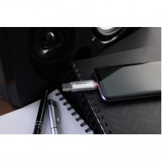 USB-флеш накопичувач Mediarange 32 GB Silver USB 3.0 / Type-C (MR936) - Фото