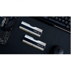 Модуль пам'яті для комп'ютера DDR5 32 GB (2x16GB) 7600 MHz Trident Z5 RGB Silver G.Skill Модуль пам'яті для комп'ютера DDR5 32 GB (2x16GB) 7600 MHz Trident Z5 RGB Silver G.Skill - Фото