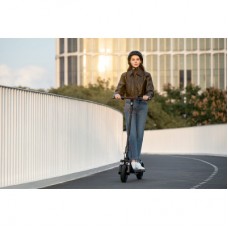 Электросамокат Segway Ninebot F2 PRO E II, чорний (AA.05.12.03.0007) - Фото