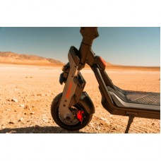 Електросамокат Segway GT3 PRO чорний (AA.06.02.02.0004) - Фото